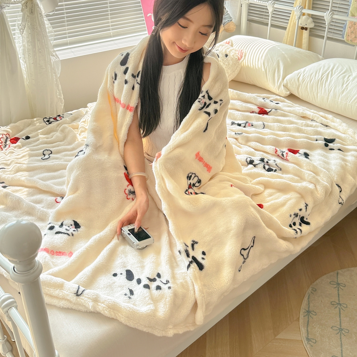 91家纺网 家纺一手货源 找家纺 （总）韩巢家纺 2025新款高克重泡泡绒毛毯多功能牛奶绒毯子支持跨境电商