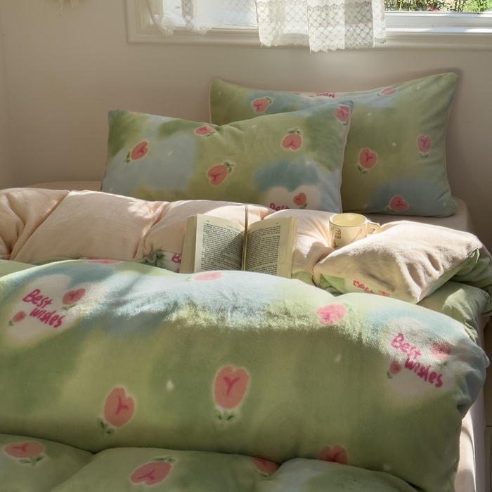 91家纺网 家纺一手货源 找家纺 小叮当家纺仓储工厂店 买家秀 爆款花型2025新款秋冬保暖高克重牛奶绒小清新印花四件套系列-风格一 粉粉郁金