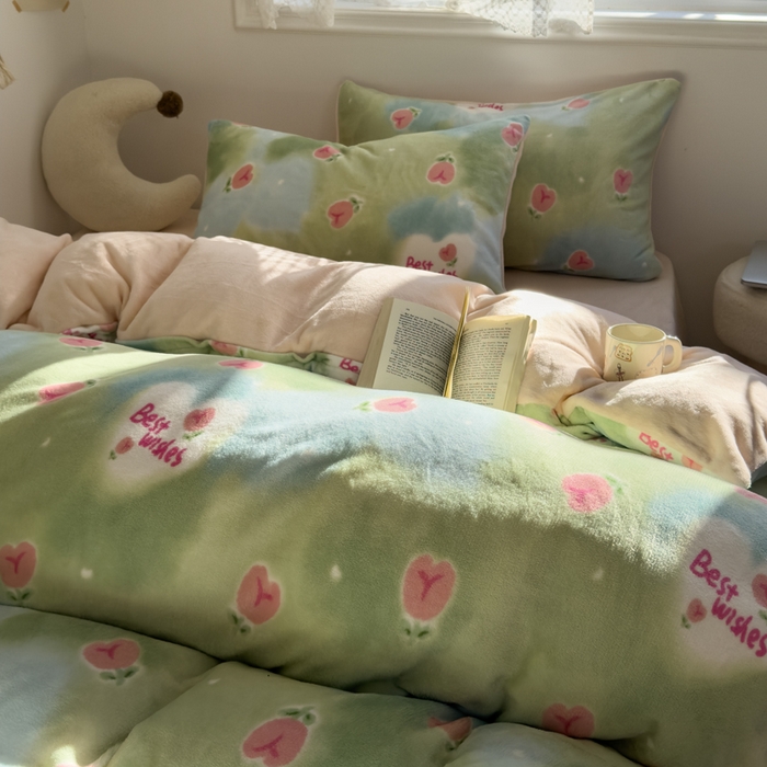 91家纺网 家纺一手货源 找家纺 小叮当家纺仓储工厂店 买家秀 爆款花型2025新款秋冬保暖高克重牛奶绒小清新印花四件套系列-风格一 粉粉郁金