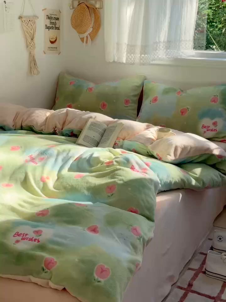 91家纺网 家纺一手货源 找家纺 小叮当家纺仓储工厂店 买家秀 爆款花型2025新款秋冬保暖高克重牛奶绒小清新印花四件套系列-风格一 粉粉郁金