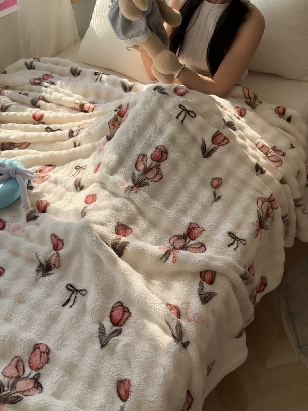 91家纺网 家纺一手货源 找家纺 （总）韩巢家纺 2025新款高克重泡泡绒毛毯多功能牛奶绒毯子支持跨境电商