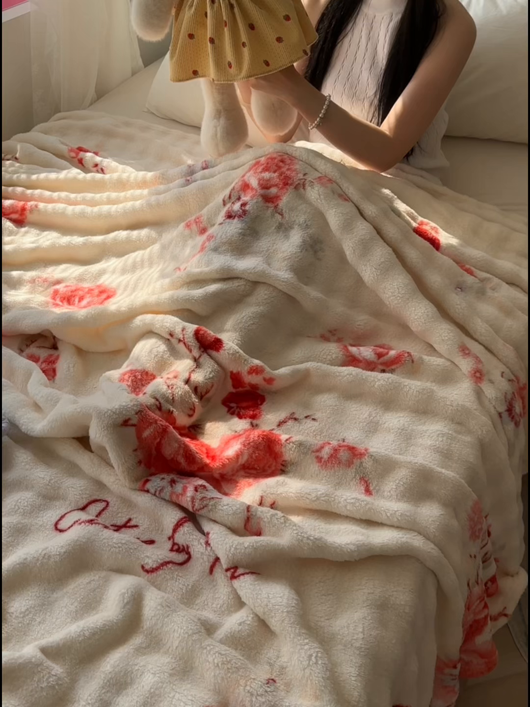 91家纺网 家纺一手货源 找家纺 （总）韩巢家纺 2025新款高克重泡泡绒毛毯多功能牛奶绒毯子支持跨境电商