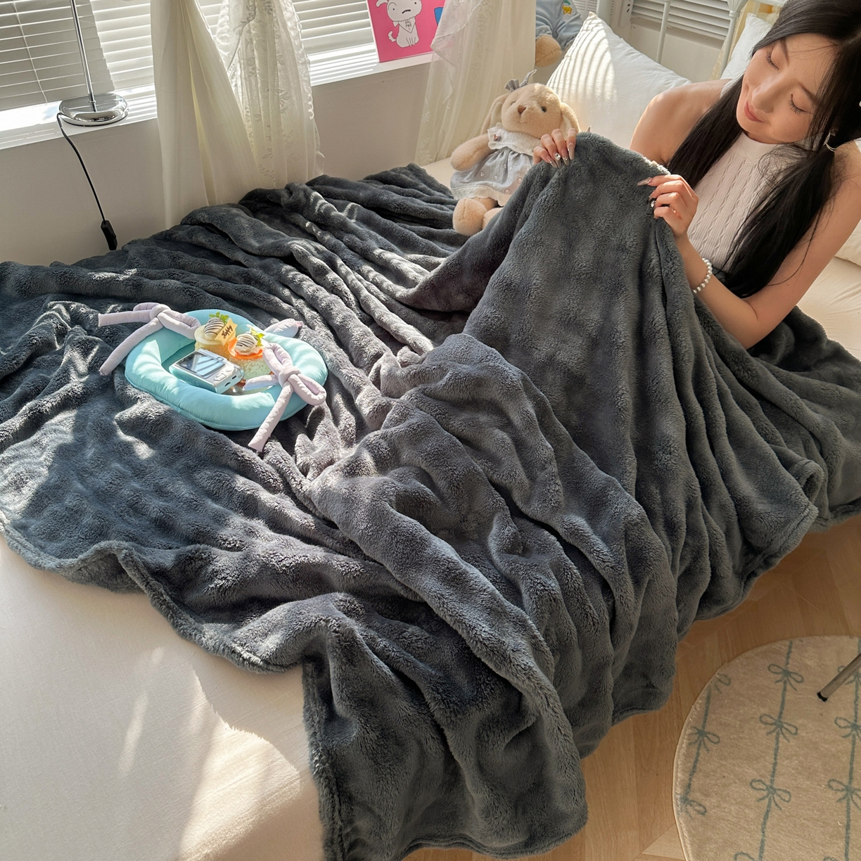 91家纺网 家纺一手货源 找家纺 韩巢家纺 2025新款高克重泡泡绒毛毯多功能牛奶绒毯子支持跨境电商 高级灰