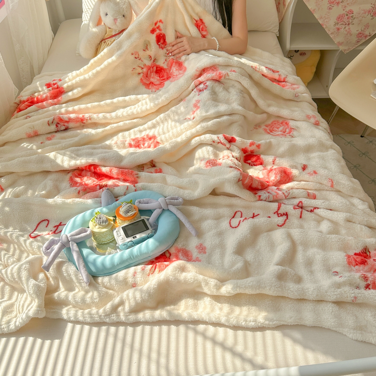 91家纺网 家纺一手货源 找家纺 韩巢家纺 2025新款高克重泡泡绒毛毯多功能牛奶绒毯子支持跨境电商 国色天香