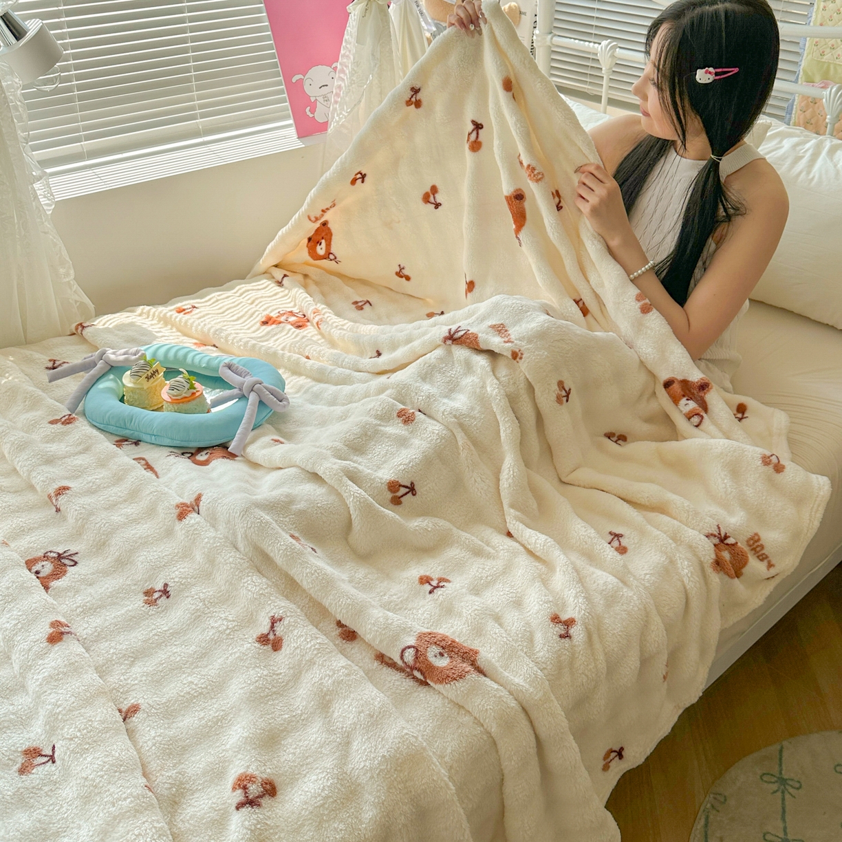 91家纺网 家纺一手货源 找家纺 韩巢家纺 2025新款高克重泡泡绒毛毯多功能牛奶绒毯子支持跨境电商 樱桃小熊