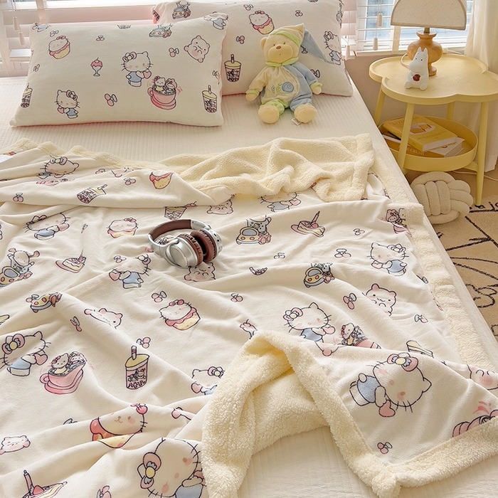 91家纺网 家纺一手货源 找家纺 小叮当家纺仓储工厂店 买家秀 爆款花型2025新款牛奶绒洛丽塔小清新印花系列毛毯毯子 小甜猫