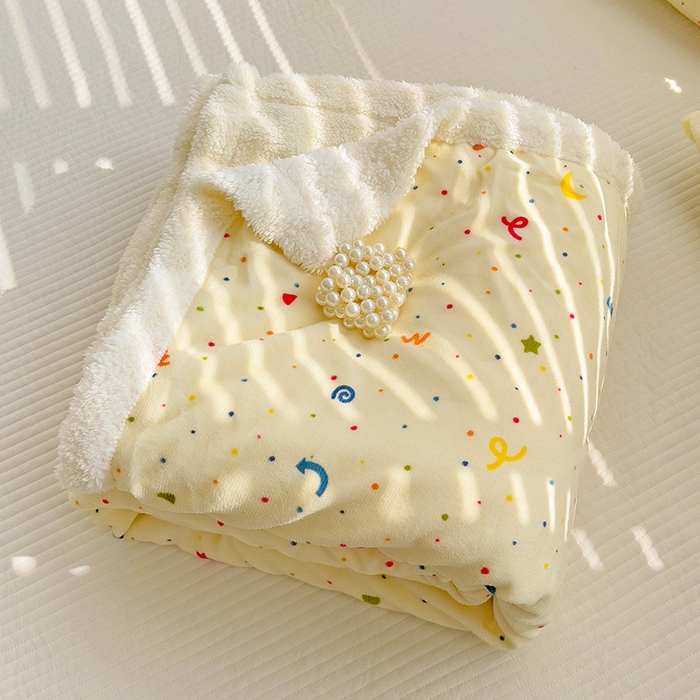 91家纺网 家纺一手货源 找家纺 小叮当家纺仓储工厂店 买家秀 爆款花型2025新款牛奶绒洛丽塔小清新印花系列毛毯毯子 芝士酪