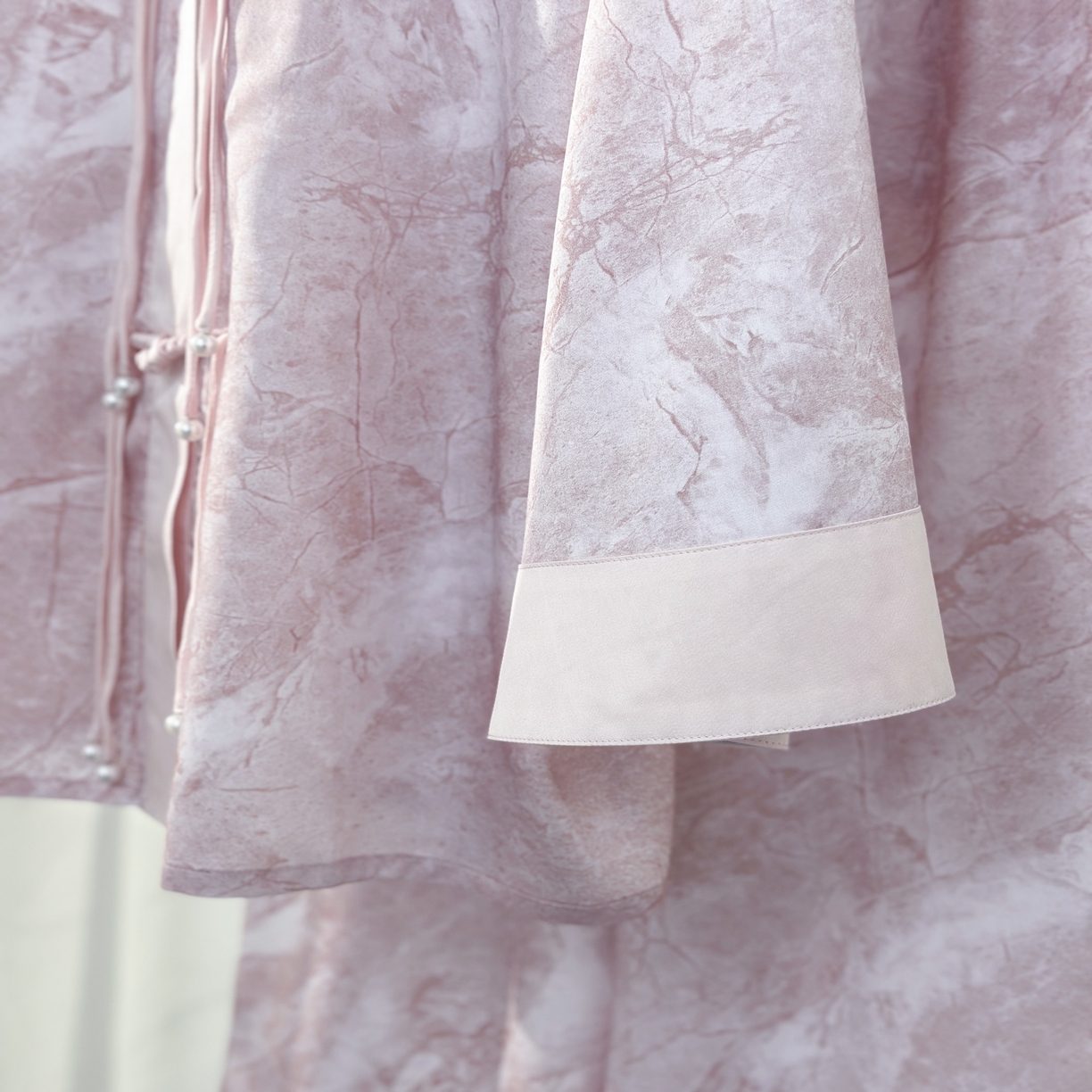 91家纺网 家纺一手货源 找家纺 [91家纺网精选] 2025新款莱赛尔凉爽轻奢家居服