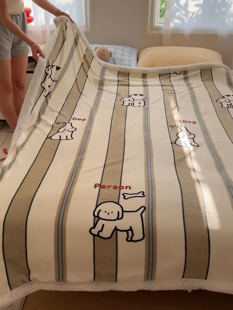 91家纺网 家纺一手货源 找家纺 小叮当家纺仓储工厂店 买家秀 爆款花型2025新款牛奶绒洛丽塔小清新印花系列毛毯毯子 呆萌狗狗