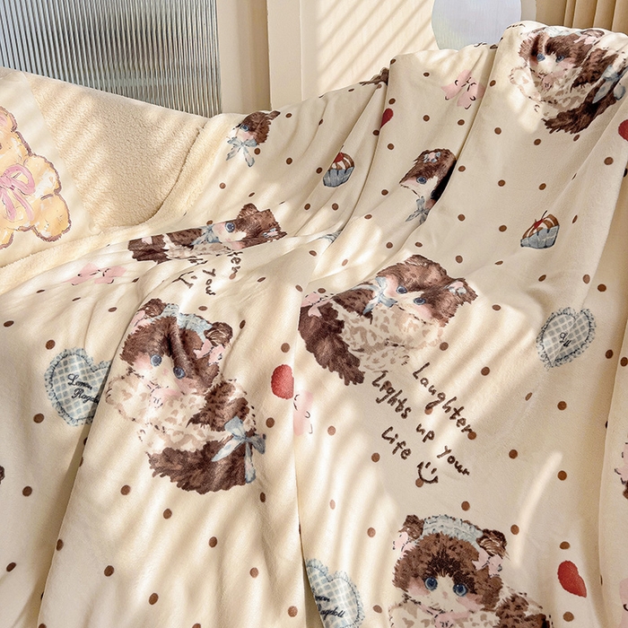 91家纺网 家纺一手货源 找家纺 小叮当家纺仓储工厂店 买家秀 爆款花型2025新款牛奶绒洛丽塔小清新印花系列毛毯毯子 猫咪公主