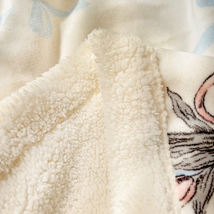 91家纺网 家纺一手货源 找家纺 小叮当家纺仓储工厂店 买家秀 爆款花型2025新款牛奶绒洛丽塔小清新印花系列毛毯毯子 甜美女孩