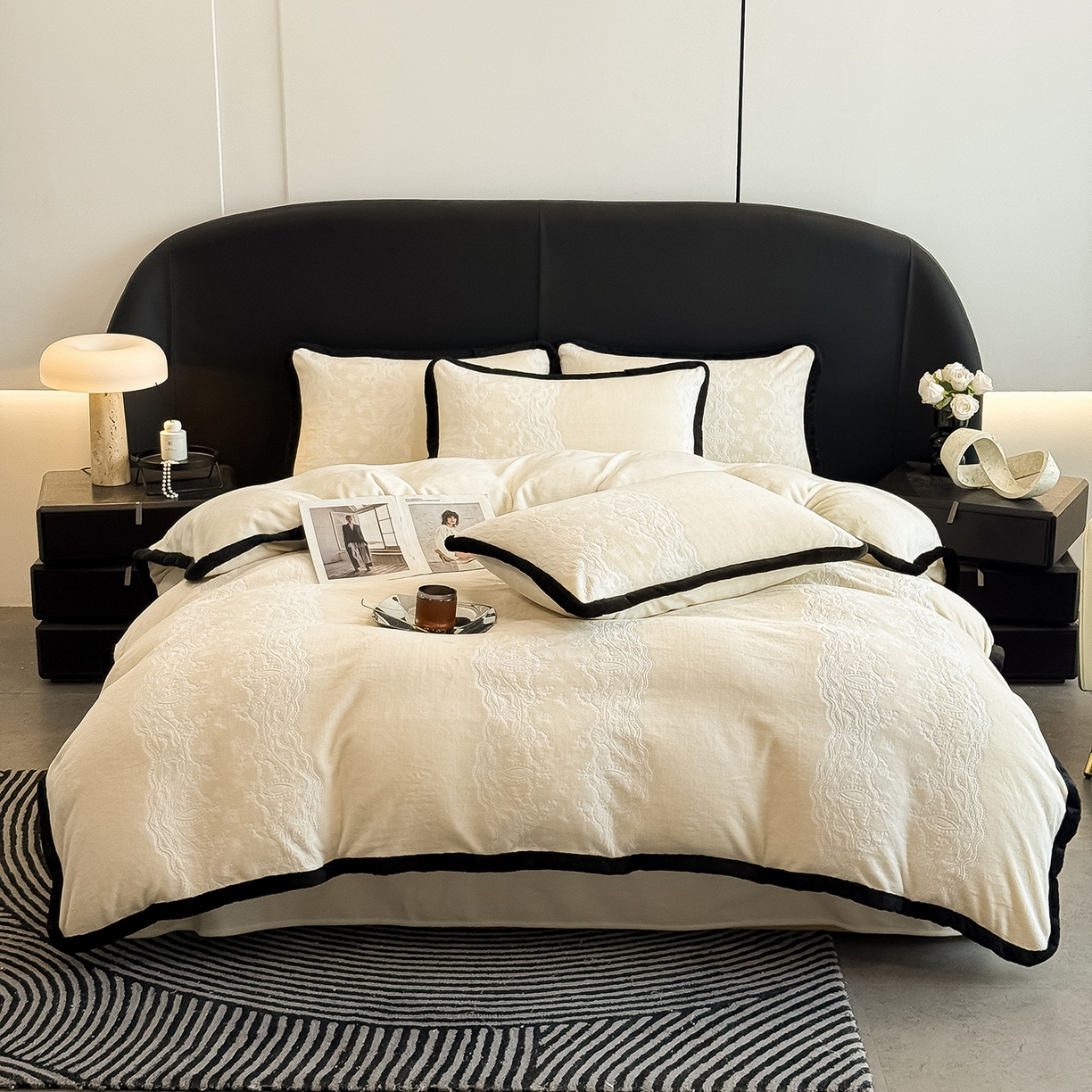 91家纺网 家纺一手货源 找家纺 （总）懒猫家纺 2025新款宽包边雕花绒四件套