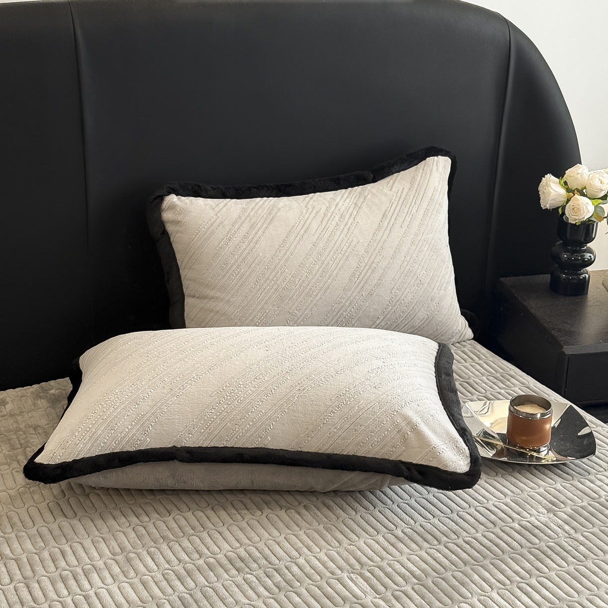 91家纺网 家纺一手货源 找家纺 （总）懒猫家纺 2025新款宽包边雕花绒四件套