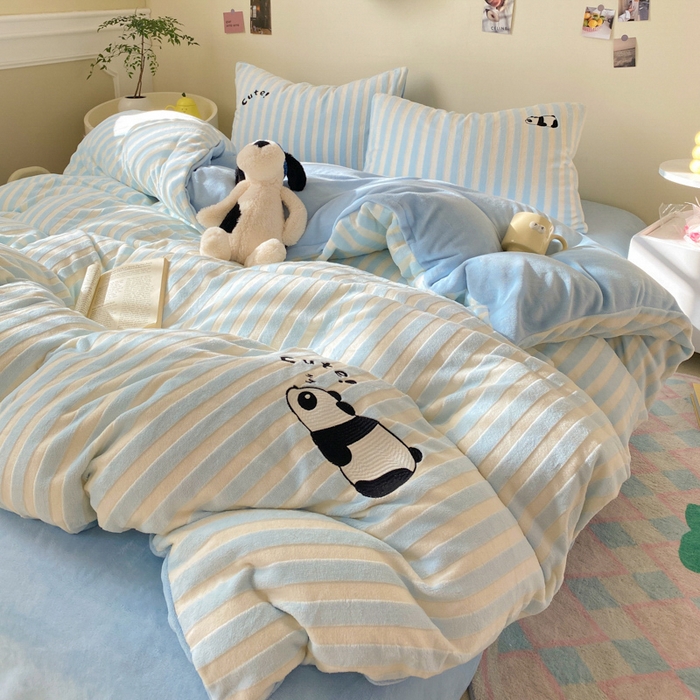 91家纺网 家纺一手货源 找家纺 （总）小叮当家纺仓储工厂店 买家秀 爆款花型2025新款小清新绣花四件套系列-永恒韵律