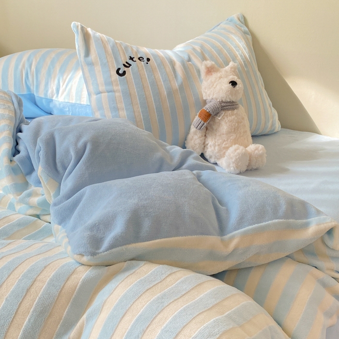 91家纺网 家纺一手货源 找家纺 （总）小叮当家纺仓储工厂店 买家秀 爆款花型2025新款小清新绣花四件套系列-永恒韵律