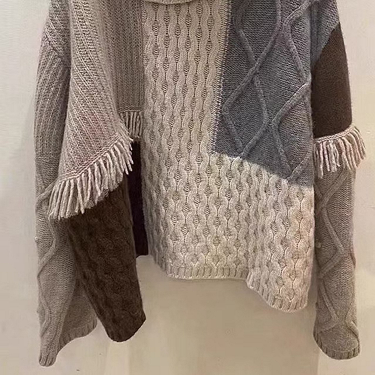 91家纺网 家纺一手货源 找家纺 （总）洛兰沙家居馆 只代发新款大衣风毛衣外套女春秋开衫中长款大衣风洋气宽松外穿连帽针织上衣