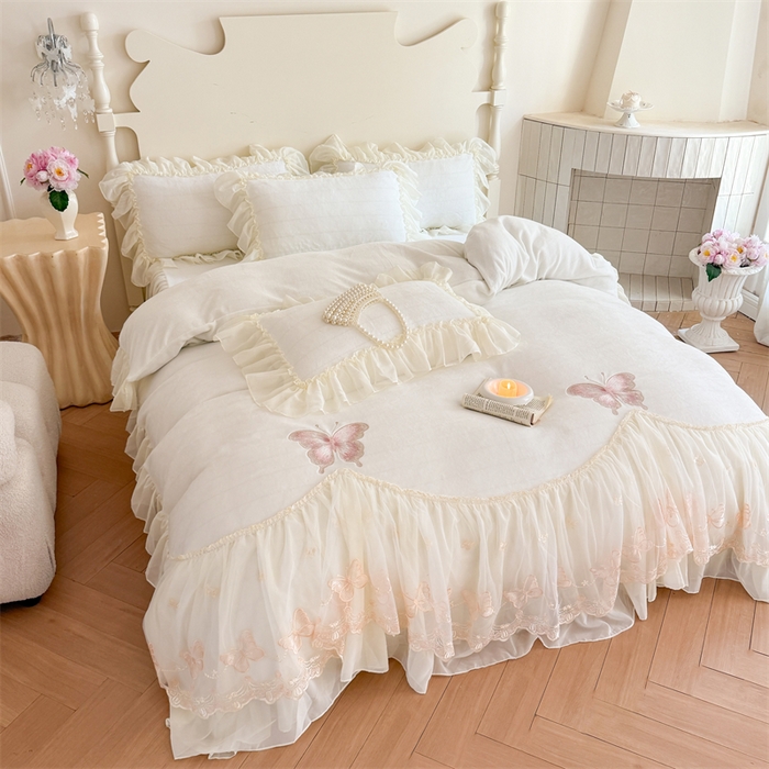 91家纺网 家纺一手货源 找家纺 富盛家纺 2025新款牛奶绒床裙款蕾丝刺绣四件套韩版法式公主风--睡美人系列 睡美人-白