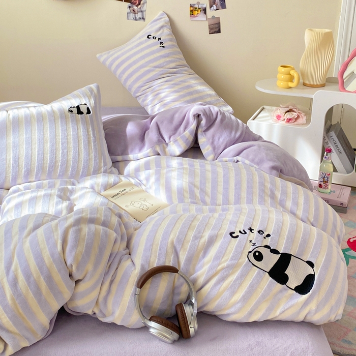 91家纺网 家纺一手货源 找家纺 小叮当家纺仓储工厂店 买家秀 爆款花型2025新款小清新绣花四件套系列-永恒韵律 永恒韵律-紫胖胖