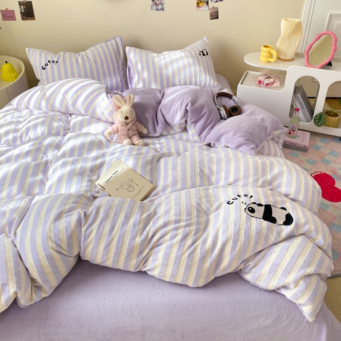 91家纺网 家纺一手货源 找家纺 小叮当家纺仓储工厂店 买家秀 爆款花型2025新款小清新绣花四件套系列-永恒韵律 永恒韵律-紫胖胖