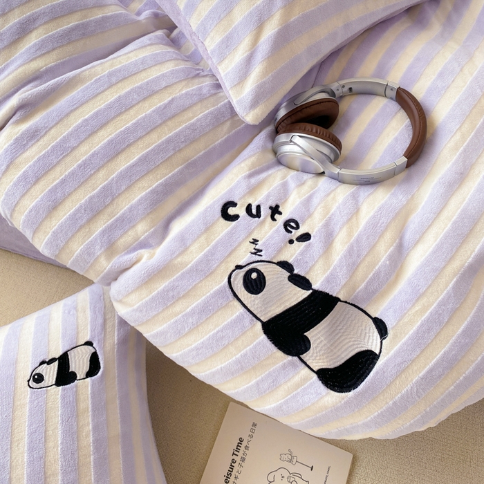 91家纺网 家纺一手货源 找家纺 小叮当家纺仓储工厂店 买家秀 爆款花型2025新款小清新绣花四件套系列-永恒韵律 永恒韵律-紫胖胖