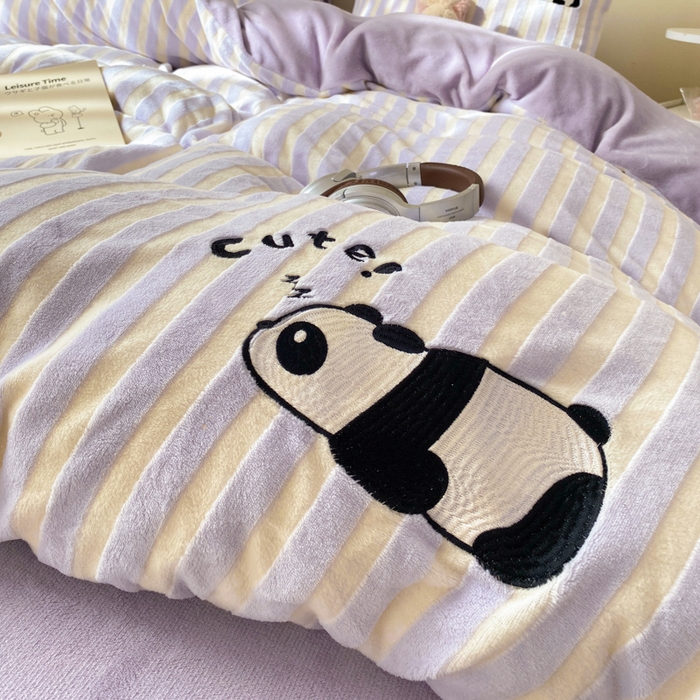 91家纺网 家纺一手货源 找家纺 小叮当家纺仓储工厂店 买家秀 爆款花型2025新款小清新绣花四件套系列-永恒韵律 永恒韵律-紫胖胖