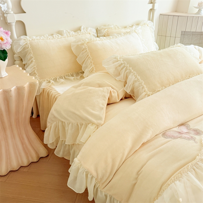 91家纺网 家纺一手货源 找家纺 富盛家纺 2025新款牛奶绒床裙款蕾丝刺绣四件套韩版法式公主风--睡美人系列 睡美人-黄