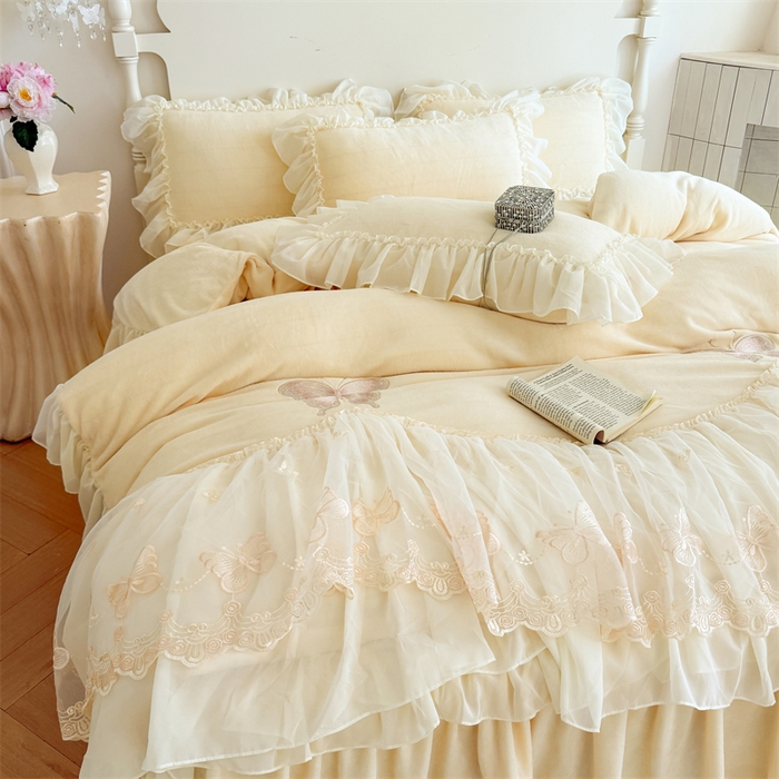 91家纺网 家纺一手货源 找家纺 富盛家纺 2025新款牛奶绒床裙款蕾丝刺绣四件套韩版法式公主风--睡美人系列 睡美人-黄