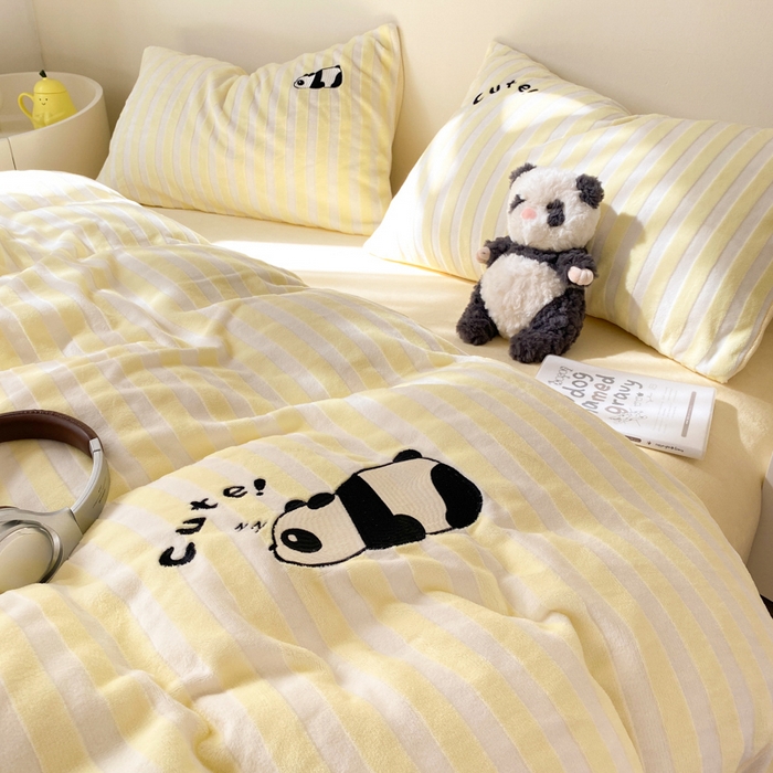 91家纺网 家纺一手货源 找家纺 小叮当家纺仓储工厂店 买家秀 爆款花型2025新款小清新绣花四件套系列-永恒韵律 永恒韵律-黄胖胖