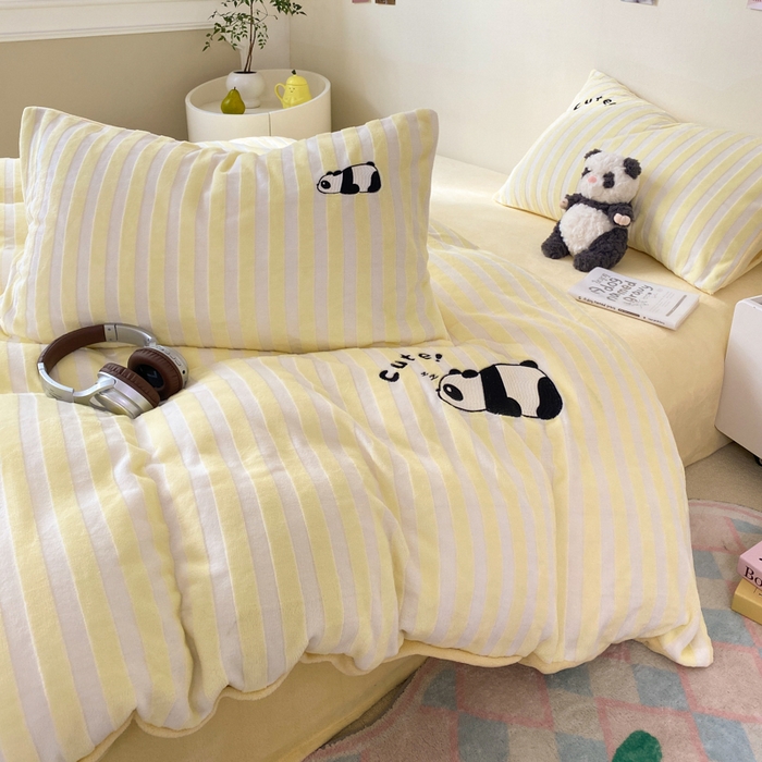 91家纺网 家纺一手货源 找家纺 小叮当家纺仓储工厂店 买家秀 爆款花型2025新款小清新绣花四件套系列-永恒韵律 永恒韵律-黄胖胖