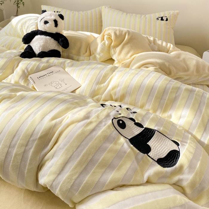 91家纺网 家纺一手货源 找家纺 小叮当家纺仓储工厂店 买家秀 爆款花型2025新款小清新绣花四件套系列-永恒韵律 永恒韵律-黄胖胖