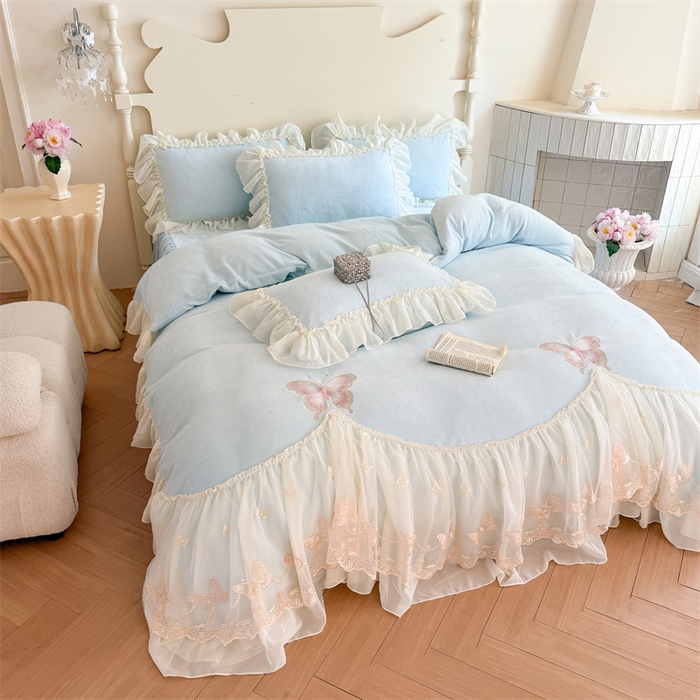 91家纺网 家纺一手货源 找家纺 富盛家纺 2025新款牛奶绒床裙款蕾丝刺绣四件套韩版法式公主风--睡美人系列 睡美人-蓝