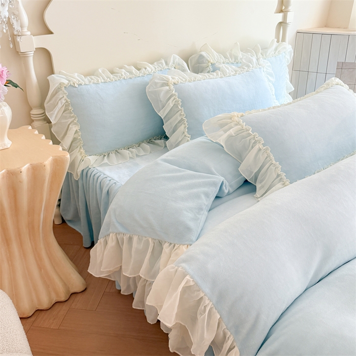 91家纺网 家纺一手货源 找家纺 富盛家纺 2025新款牛奶绒床裙款蕾丝刺绣四件套韩版法式公主风--睡美人系列 睡美人-蓝