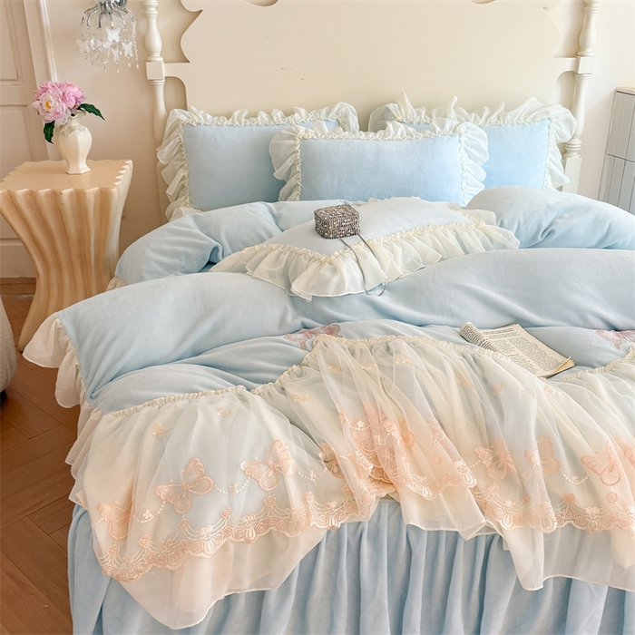 91家纺网 家纺一手货源 找家纺 富盛家纺 2025新款牛奶绒床裙款蕾丝刺绣四件套韩版法式公主风--睡美人系列 睡美人-蓝