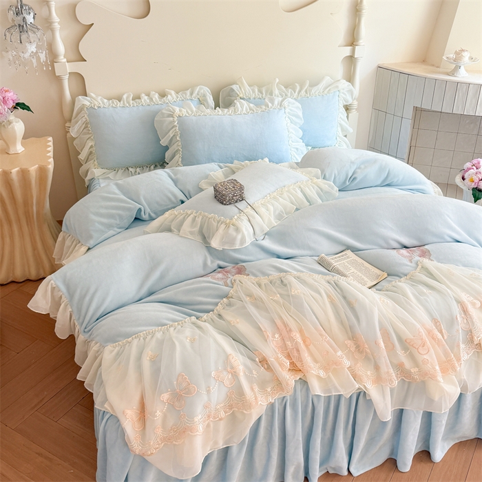 91家纺网 家纺一手货源 找家纺 富盛家纺 2025新款牛奶绒床裙款蕾丝刺绣四件套韩版法式公主风--睡美人系列 睡美人-蓝