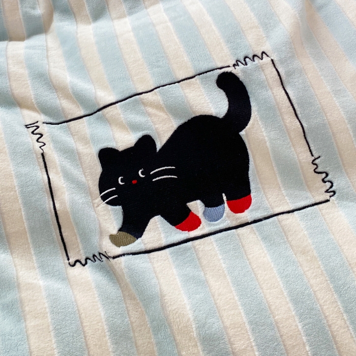 91家纺网 家纺一手货源 找家纺 小叮当家纺仓储工厂店 买家秀 爆款花型2025新款小清新绣花四件套系列-永恒韵律 永恒韵律-蓝喵喵