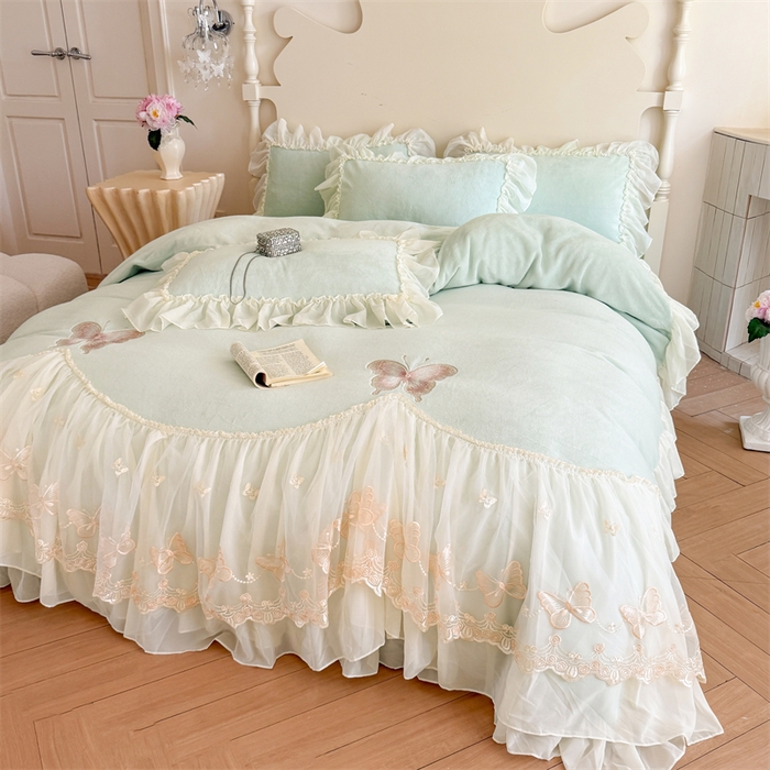 91家纺网 家纺一手货源 找家纺 富盛家纺 2025新款牛奶绒床裙款蕾丝刺绣四件套韩版法式公主风--睡美人系列 睡美人-绿