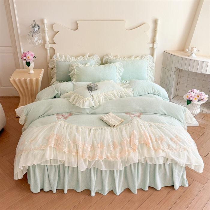 91家纺网 家纺一手货源 找家纺 富盛家纺 2025新款牛奶绒床裙款蕾丝刺绣四件套韩版法式公主风--睡美人系列 睡美人-绿