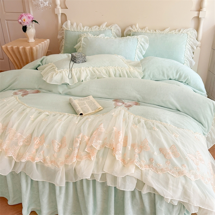 91家纺网 家纺一手货源 找家纺 富盛家纺 2025新款牛奶绒床裙款蕾丝刺绣四件套韩版法式公主风--睡美人系列 睡美人-绿