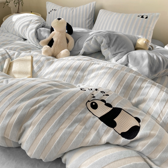 91家纺网 家纺一手货源 找家纺 小叮当家纺仓储工厂店 买家秀 爆款花型2025新款小清新绣花四件套系列-永恒韵律 永恒韵律-灰胖胖