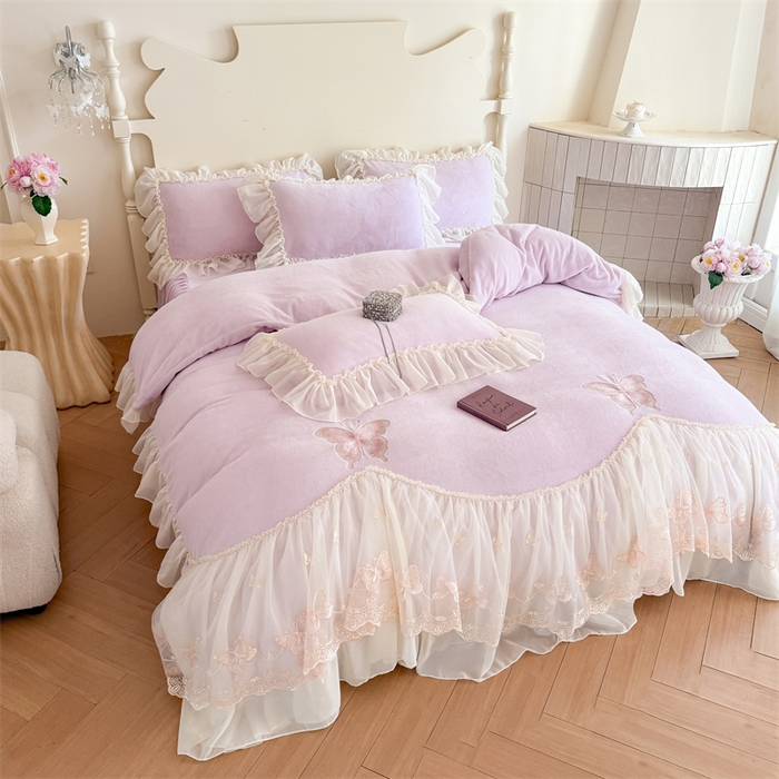 91家纺网 家纺一手货源 找家纺 富盛家纺 2025新款牛奶绒床裙款蕾丝刺绣四件套韩版法式公主风--睡美人系列 睡美人-紫