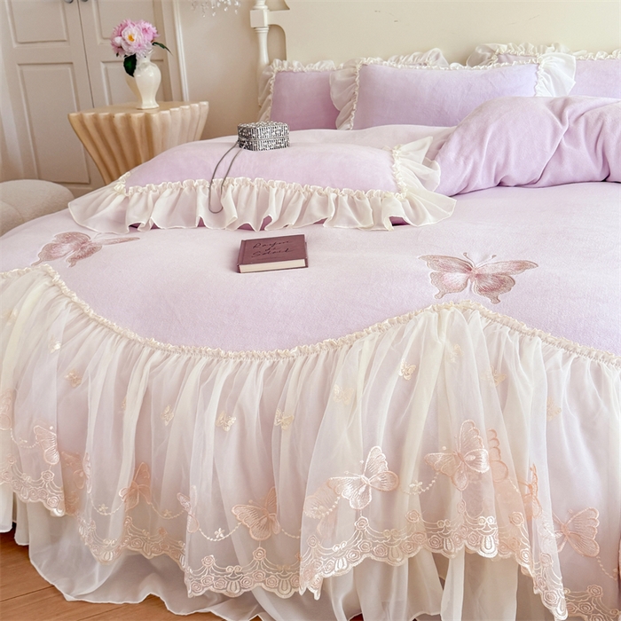 91家纺网 家纺一手货源 找家纺 富盛家纺 2025新款牛奶绒床裙款蕾丝刺绣四件套韩版法式公主风--睡美人系列 睡美人-紫