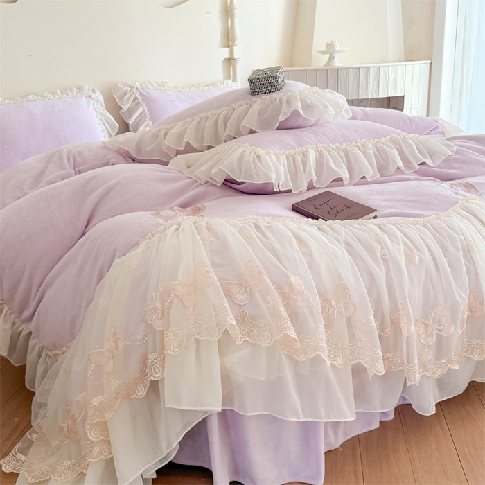 91家纺网 家纺一手货源 找家纺 富盛家纺 2025新款牛奶绒床裙款蕾丝刺绣四件套韩版法式公主风--睡美人系列 睡美人-紫