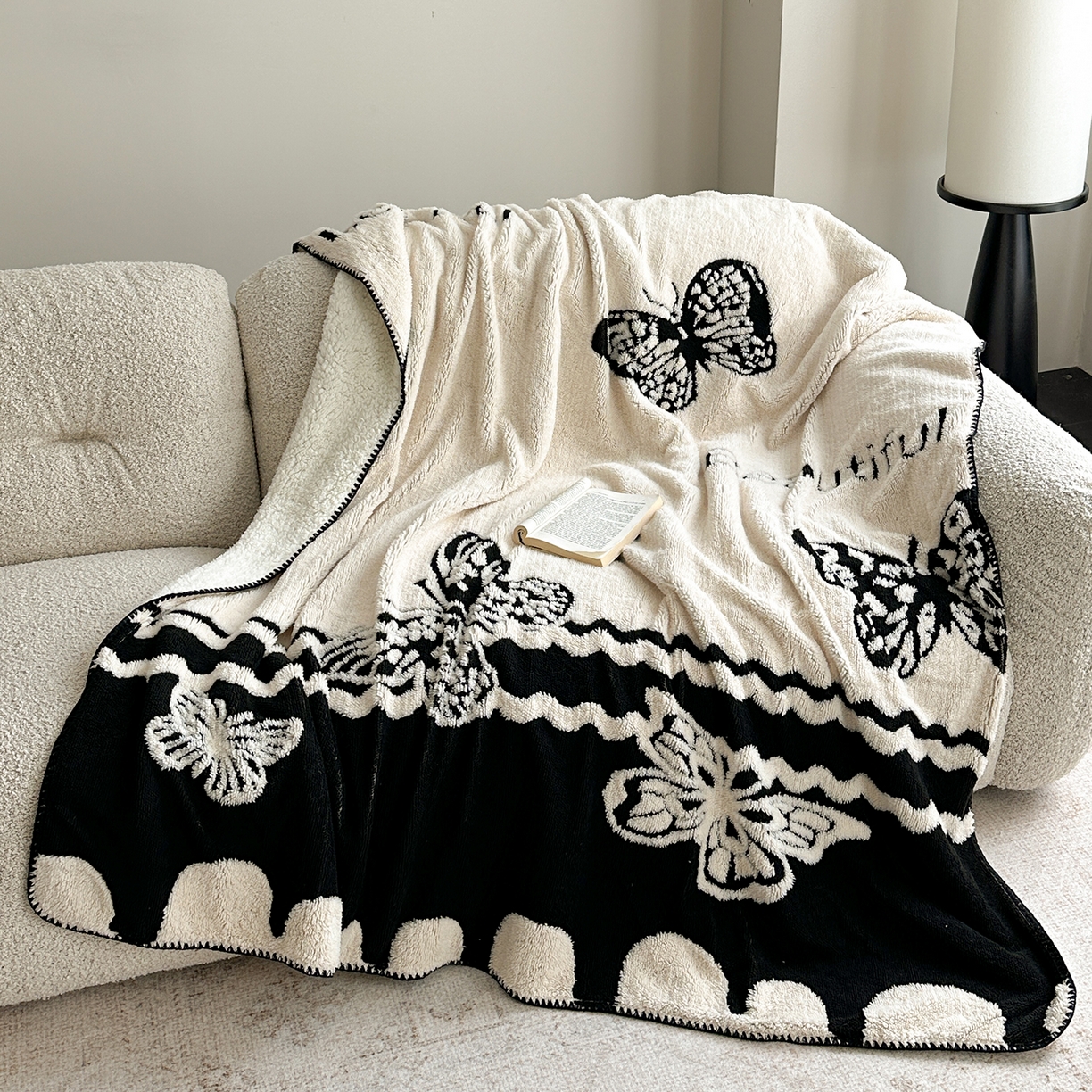 91家纺网 家纺一手货源 找家纺 （总）小叮当家纺仓储工厂店 买家秀 爆款花型2025新款阳离子高克重羊羔绒保暖毯子外贸毯子