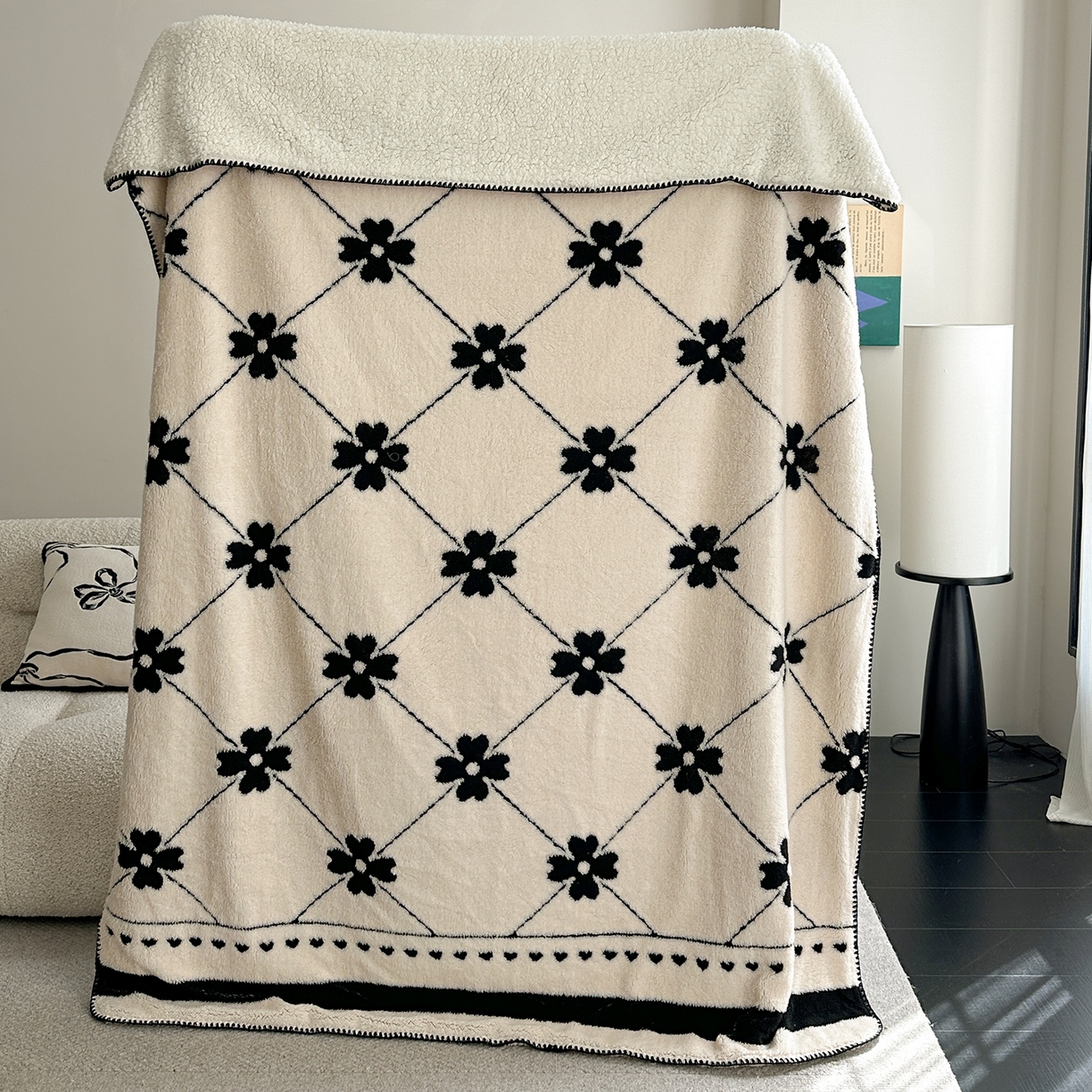 91家纺网 家纺一手货源 找家纺 小叮当家纺仓储工厂店 买家秀 爆款花型2025新款阳离子高克重羊羔绒保暖毯子外贸毯子 墨韵花