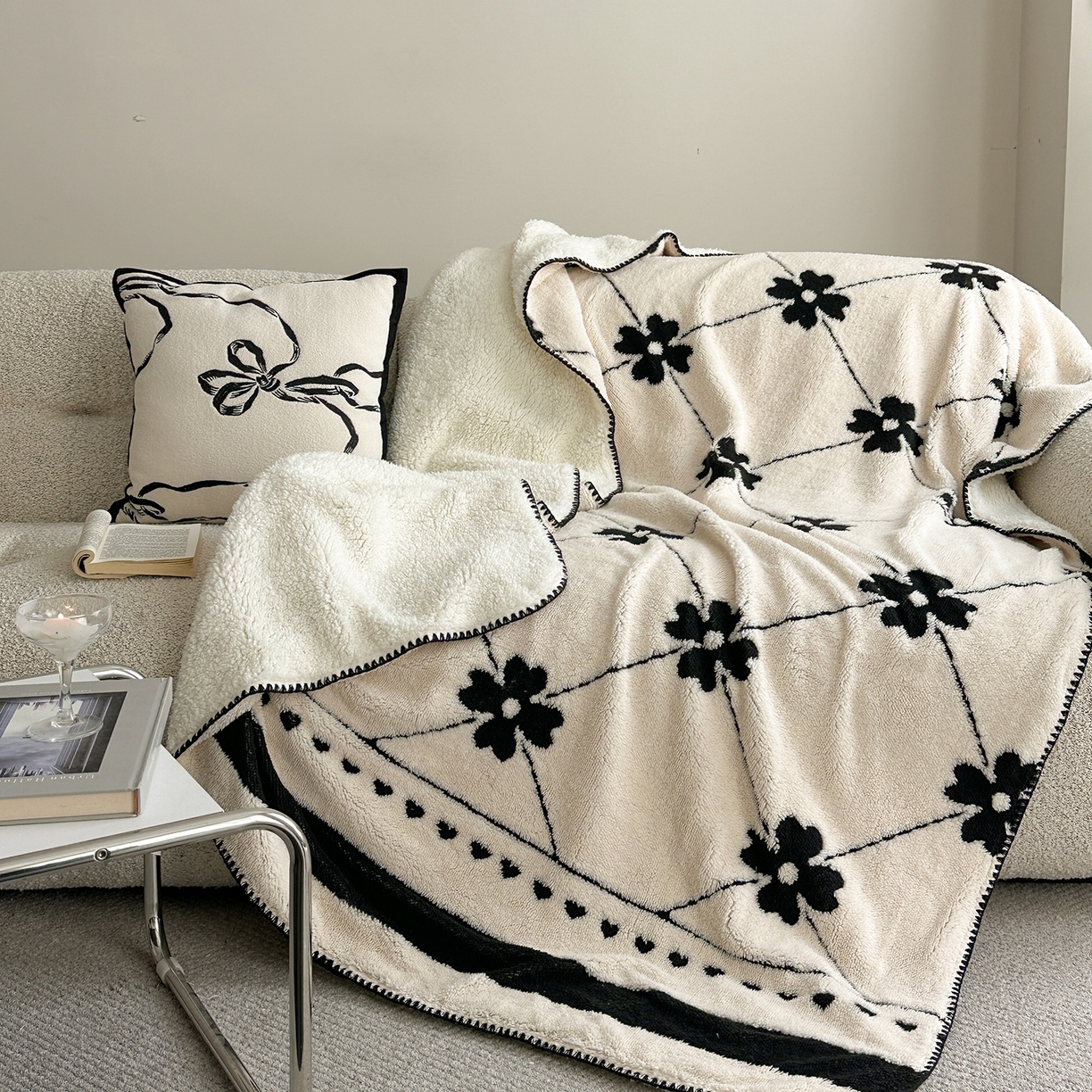 91家纺网 家纺一手货源 找家纺 小叮当家纺仓储工厂店 买家秀 爆款花型2025新款阳离子高克重羊羔绒保暖毯子外贸毯子 墨韵花