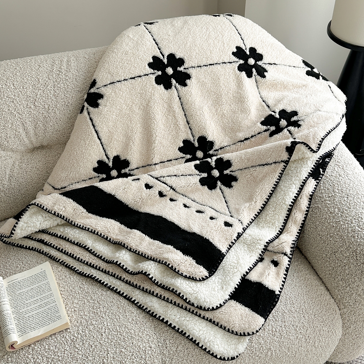 91家纺网 家纺一手货源 找家纺 小叮当家纺仓储工厂店 买家秀 爆款花型2025新款阳离子高克重羊羔绒保暖毯子外贸毯子 墨韵花