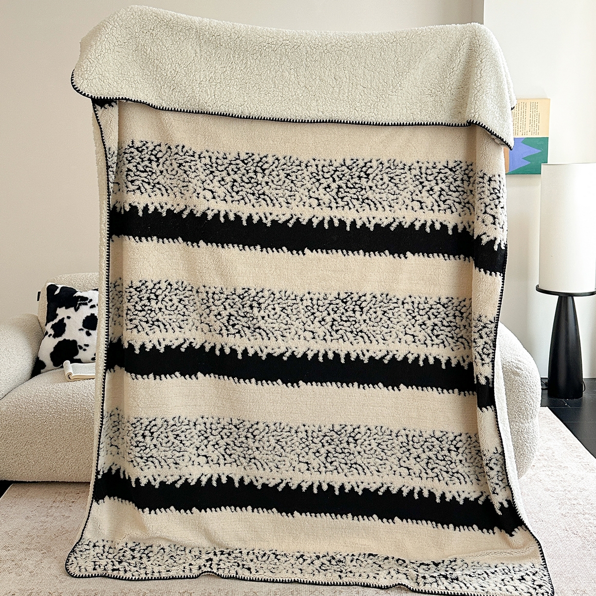 91家纺网 家纺一手货源 找家纺 小叮当家纺仓储工厂店 买家秀 爆款花型2025新款阳离子高克重羊羔绒保暖毯子外贸毯子 墨韵松雪