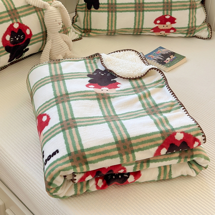 91家纺网 家纺一手货源 找家纺 （总）小叮当家纺仓储工厂店 买家秀 爆款花型2025新款英伦风高克重羊羔绒牛奶绒贝壳边毯子外贸毯子