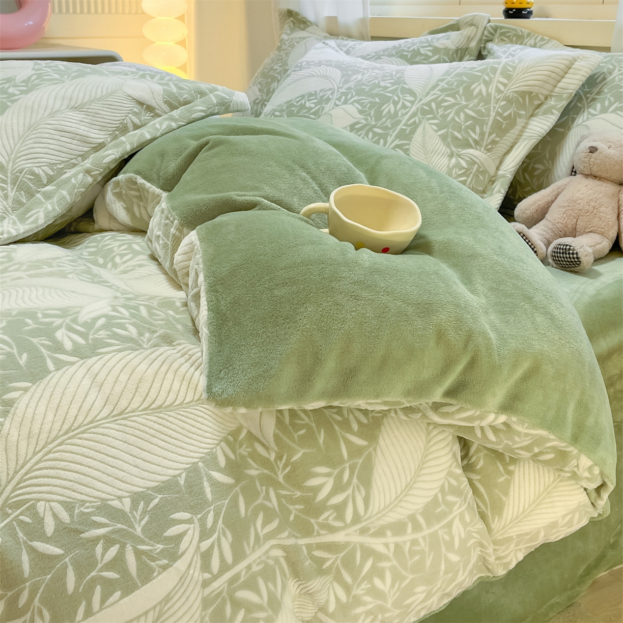 91家纺网 家纺一手货源 找家纺 （总）名兮家居 2025新款高克重加厚雕花绒枕套