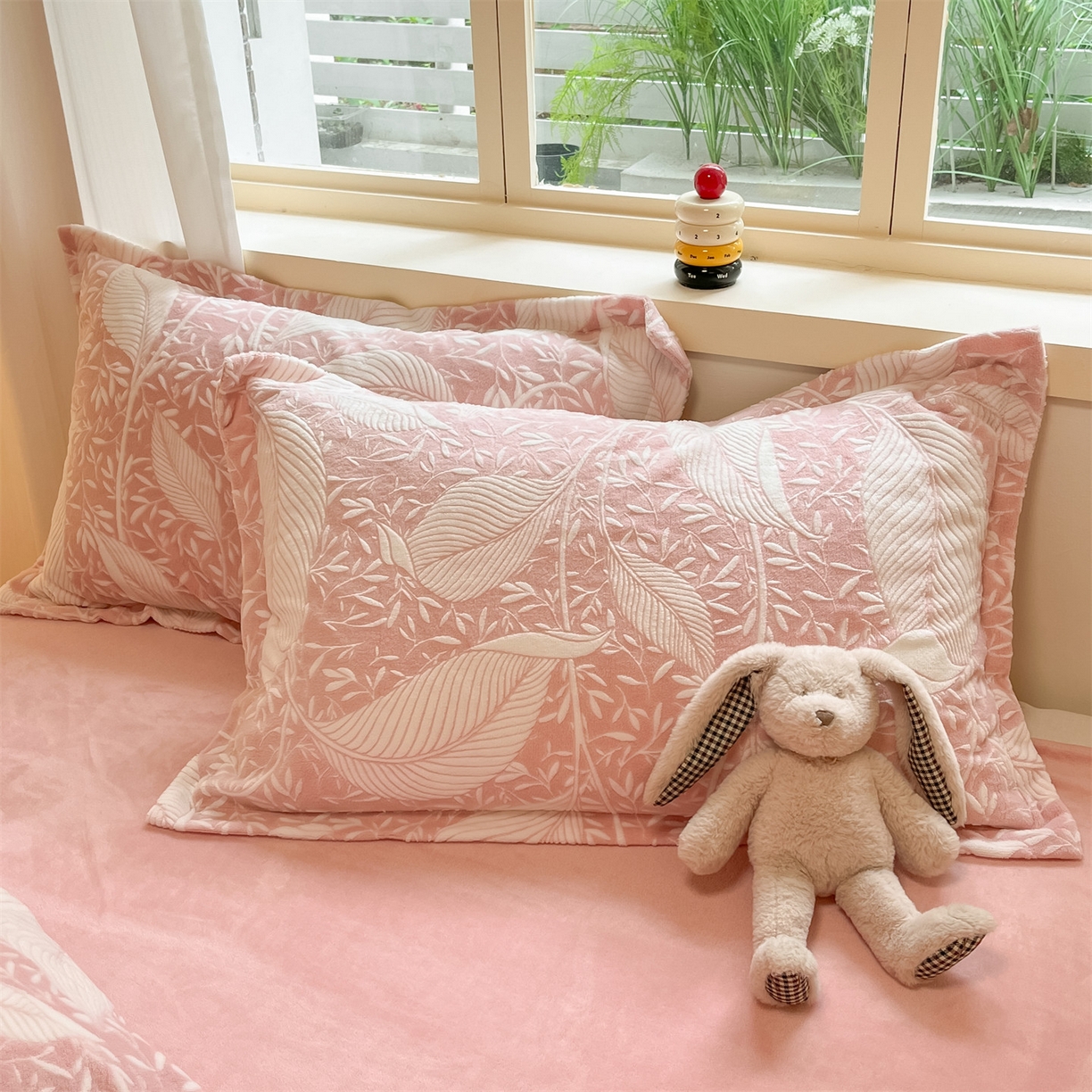 91家纺网 家纺一手货源 找家纺 （总）名兮家居 2025新款高克重加厚雕花绒枕套